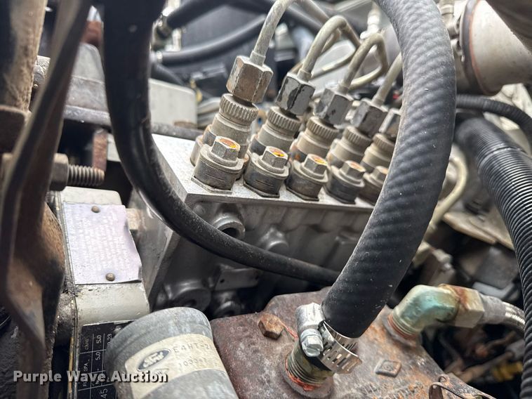 image for item EG5829 1993 Ford F700 dump flatbed truck