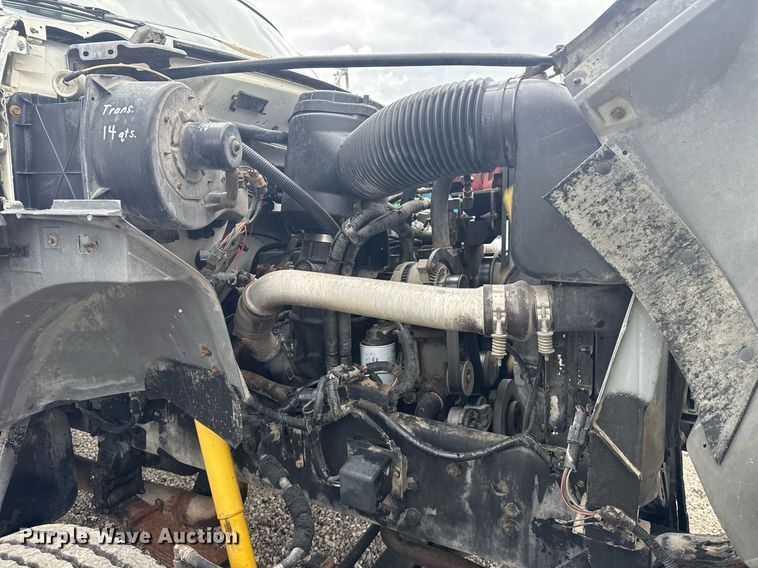 image for item EG5829 1993 Ford F700 dump flatbed truck