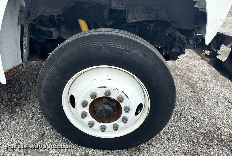 image for item EG5829 1993 Ford F700 dump flatbed truck