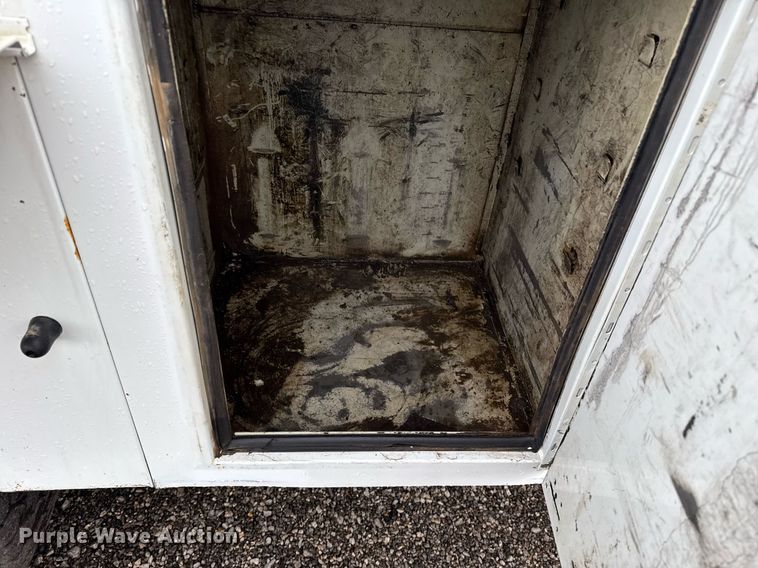 image for item EG5852 2012 Dodge Ram 5500HD utility / service truck