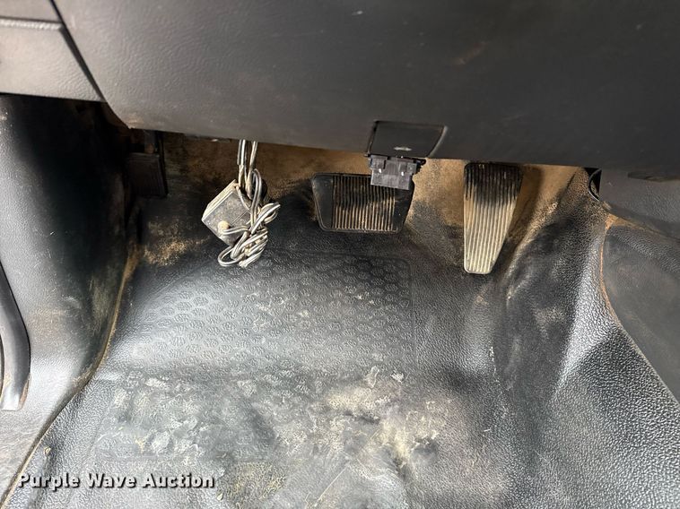 image for item EG5852 2012 Dodge Ram 5500HD utility / service truck