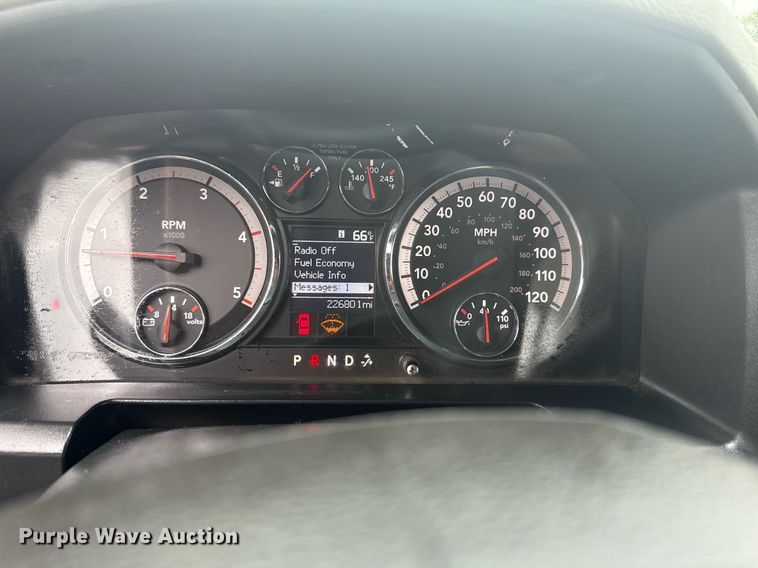 image for item EG5852 2012 Dodge Ram 5500HD utility / service truck