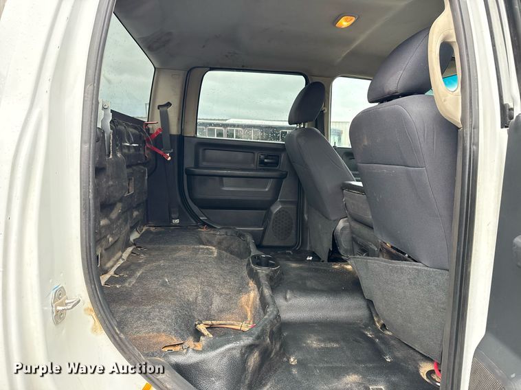 image for item EG5852 2012 Dodge Ram 5500HD utility / service truck