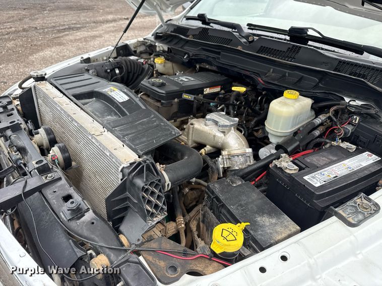 image for item EG5852 2012 Dodge Ram 5500HD utility / service truck