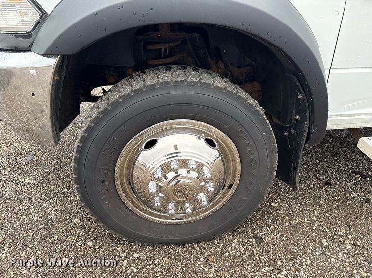 image for item EG5852 2012 Dodge Ram 5500HD utility / service truck