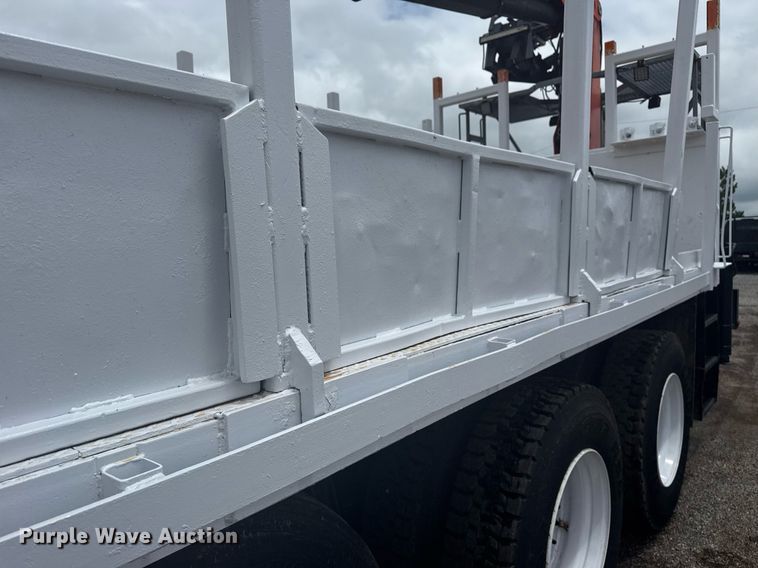 image for item EG5890 2012 Freightliner Business Class M2  grapple crane truck