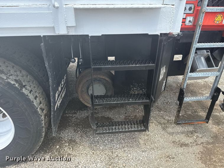 image for item EG5890 2012 Freightliner Business Class M2  grapple crane truck