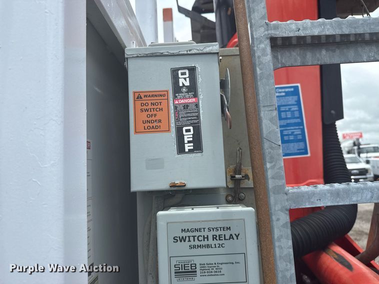 image for item EG5890 2012 Freightliner Business Class M2  grapple crane truck