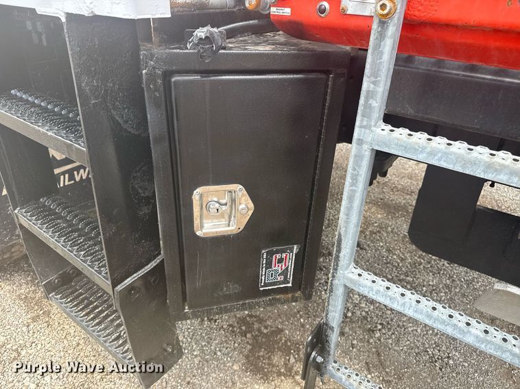 image for item EG5890 2012 Freightliner Business Class M2  grapple crane truck