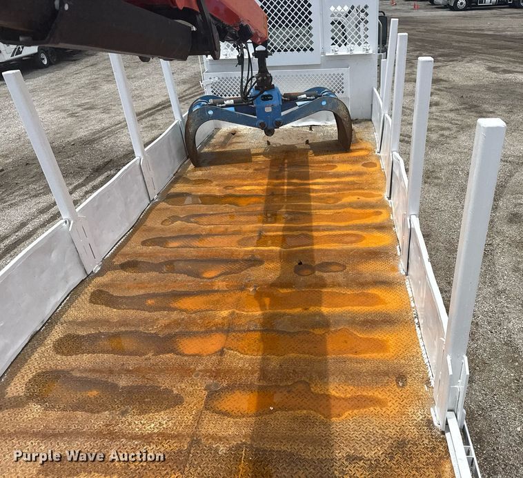 image for item EG5890 2012 Freightliner Business Class M2  grapple crane truck