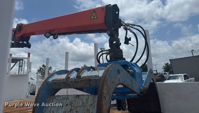 image for item EG5890 2012 Freightliner Business Class M2  grapple crane truck