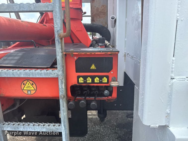 image for item EG5890 2012 Freightliner Business Class M2  grapple crane truck