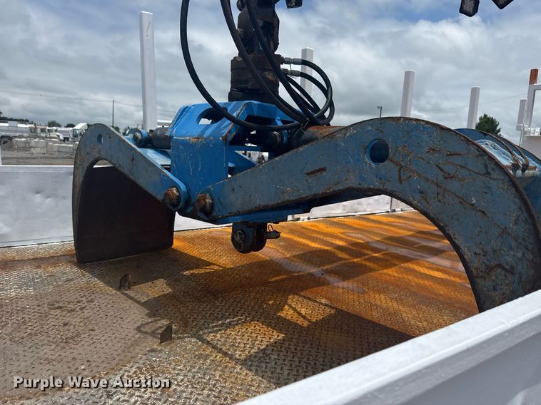 image for item EG5890 2012 Freightliner Business Class M2  grapple crane truck