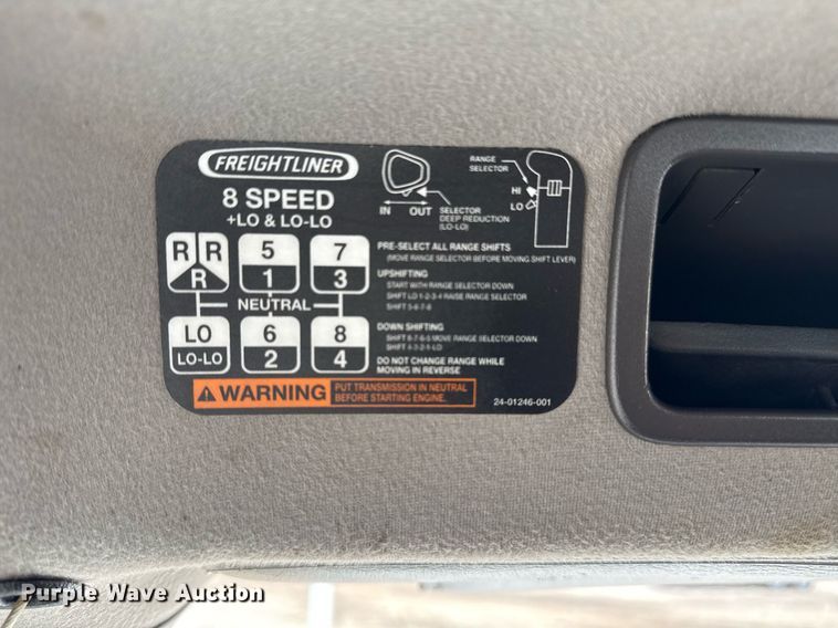 image for item EG5890 2012 Freightliner Business Class M2  grapple crane truck