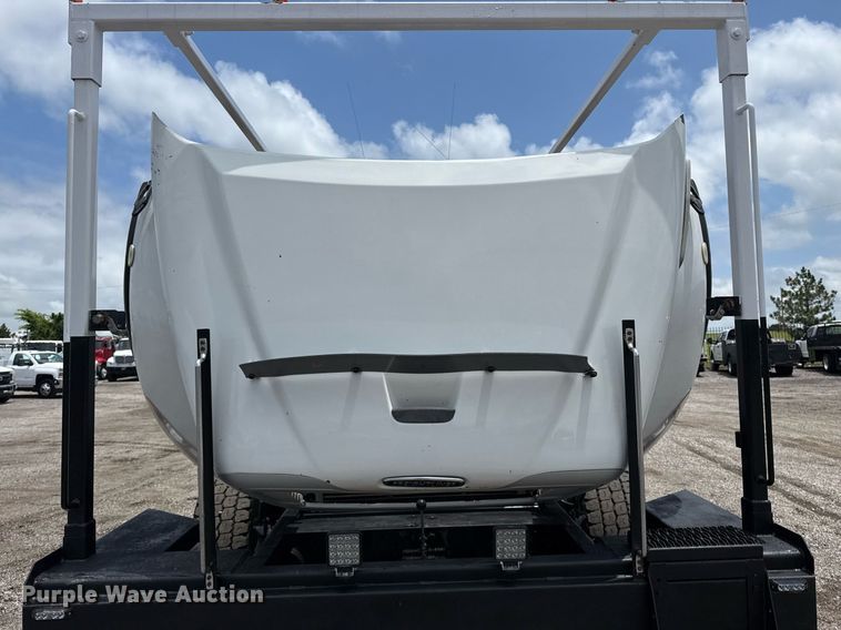 image for item EG5890 2012 Freightliner Business Class M2  grapple crane truck