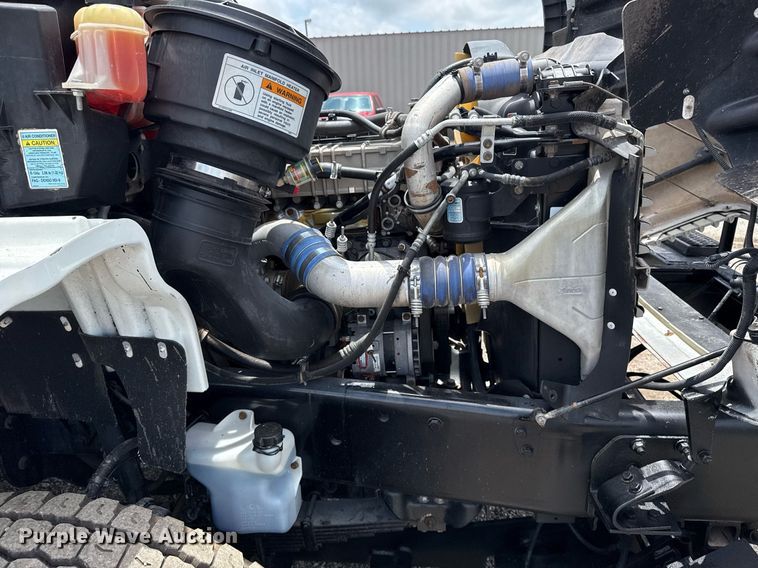 image for item EG5890 2012 Freightliner Business Class M2  grapple crane truck