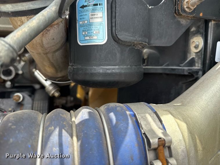 image for item EG5890 2012 Freightliner Business Class M2  grapple crane truck