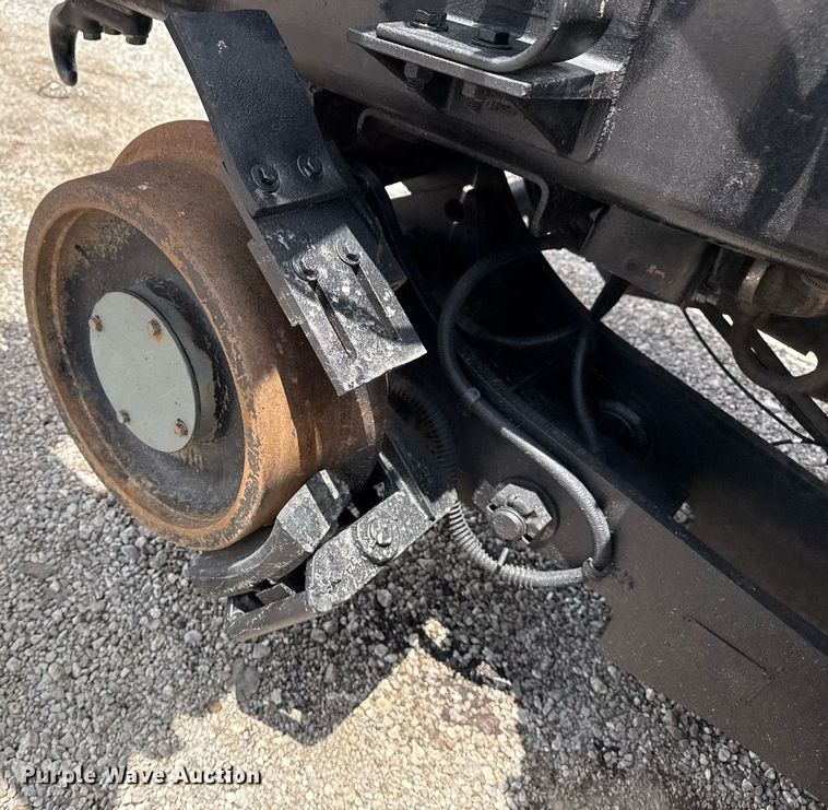 image for item EG5890 2012 Freightliner Business Class M2  grapple crane truck