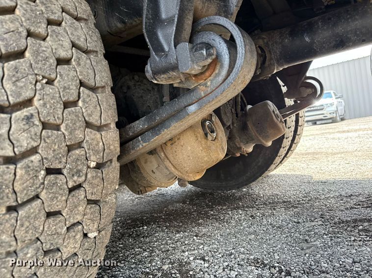 image for item EG5890 2012 Freightliner Business Class M2  grapple crane truck