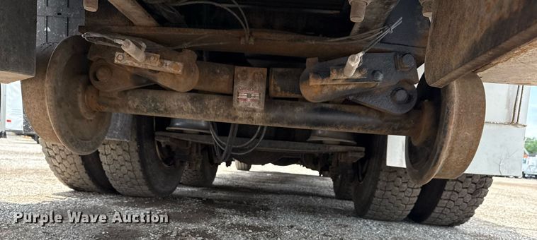 image for item EG5890 2012 Freightliner Business Class M2  grapple crane truck