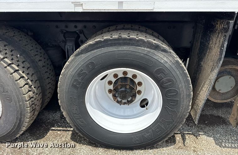 image for item EG5890 2012 Freightliner Business Class M2  grapple crane truck