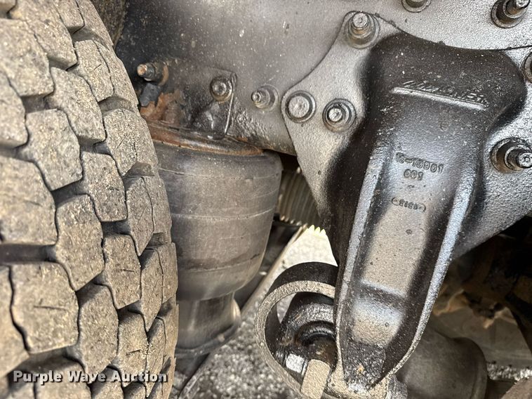 image for item EG5890 2012 Freightliner Business Class M2  grapple crane truck