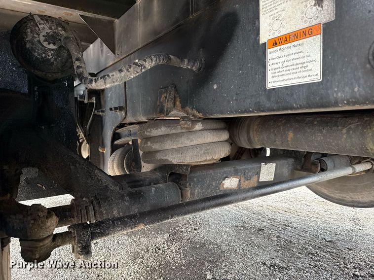 image for item EG5890 2012 Freightliner Business Class M2  grapple crane truck