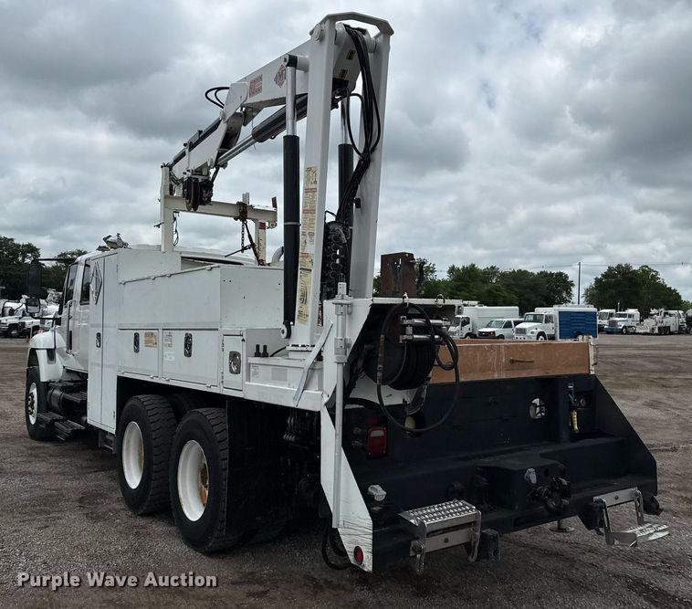 image for item EG5892 2011 International 7400 Crew Cab crane truck