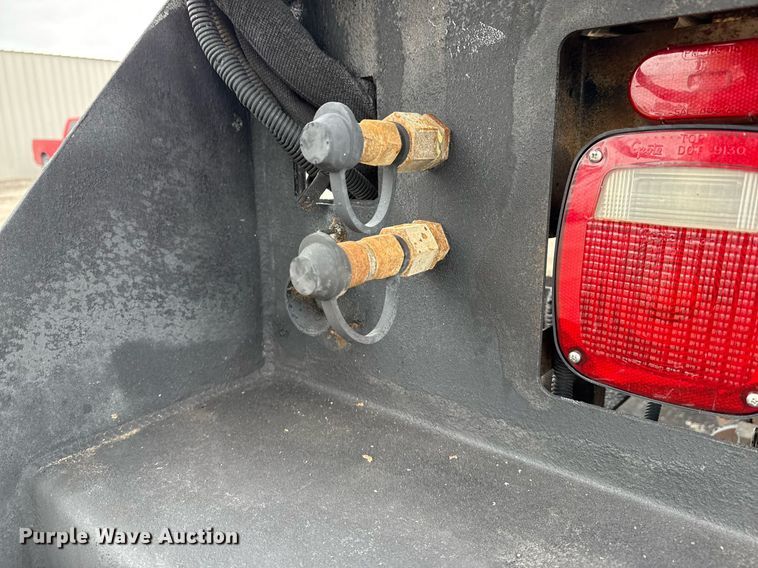 image for item EG5892 2011 International 7400 Crew Cab crane truck