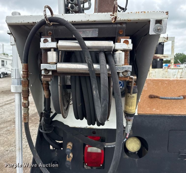 image for item EG5892 2011 International 7400 Crew Cab crane truck