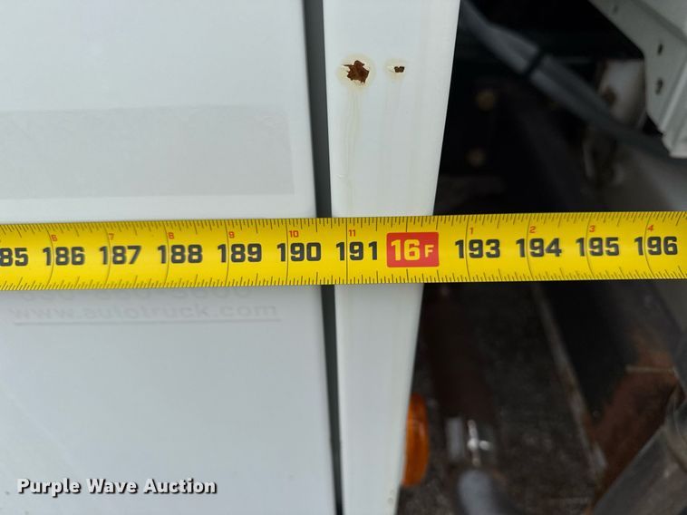 image for item EG5892 2011 International 7400 Crew Cab crane truck