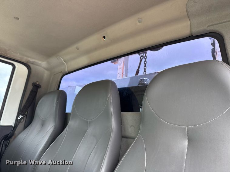 image for item EG5892 2011 International 7400 Crew Cab crane truck