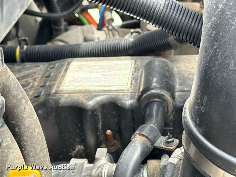 image for item EG5892 2011 International 7400 Crew Cab crane truck