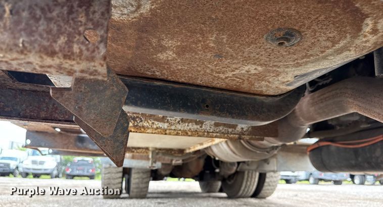 image for item EG5892 2011 International 7400 Crew Cab crane truck