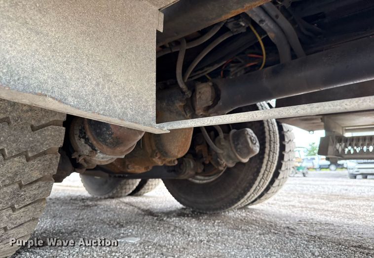 image for item EG5892 2011 International 7400 Crew Cab crane truck