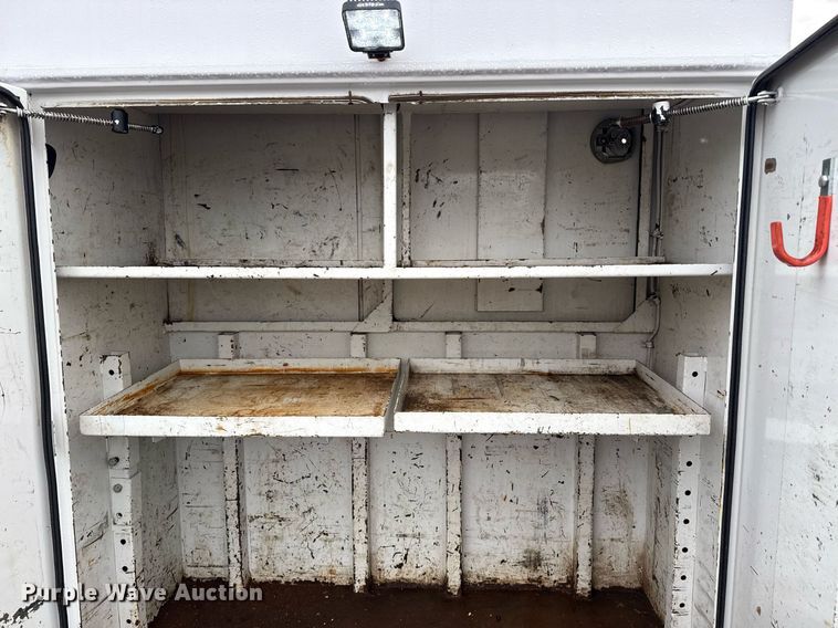 image for item EG5896 2007 Freightliner Business Class M2 Crew Cab utility / service truck