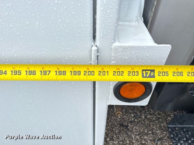 image for item EG5896 2007 Freightliner Business Class M2 Crew Cab utility / service truck