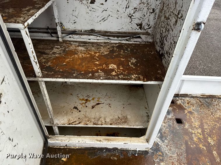 image for item EG5896 2007 Freightliner Business Class M2 Crew Cab utility / service truck