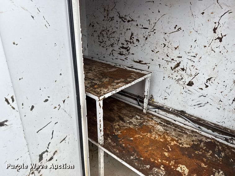 image for item EG5896 2007 Freightliner Business Class M2 Crew Cab utility / service truck