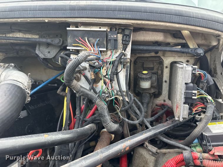 image for item EG5896 2007 Freightliner Business Class M2 Crew Cab utility / service truck