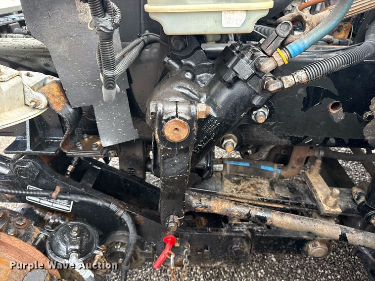 image for item EG5896 2007 Freightliner Business Class M2 Crew Cab utility / service truck