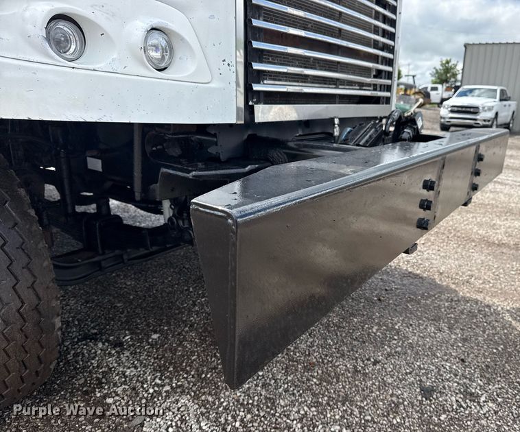 image for item EG5902 2012 Freightliner Business Class M2 dump truck