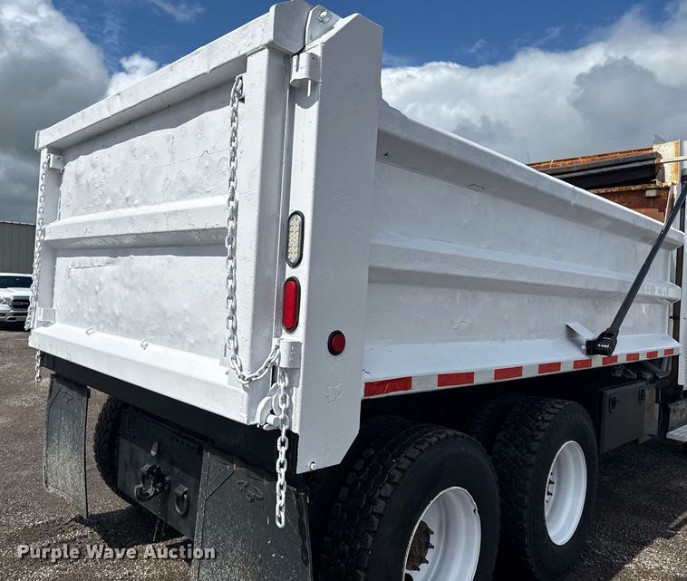 image for item EG5902 2012 Freightliner Business Class M2 dump truck