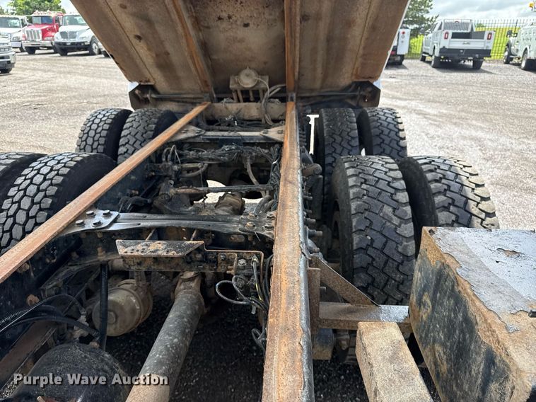 image for item EG5902 2012 Freightliner Business Class M2 dump truck