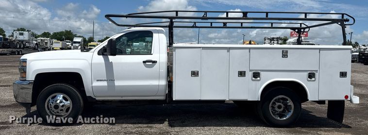 image for item EG5906 2016 Chevrolet Silverado 3500HD utility bed pickup truck