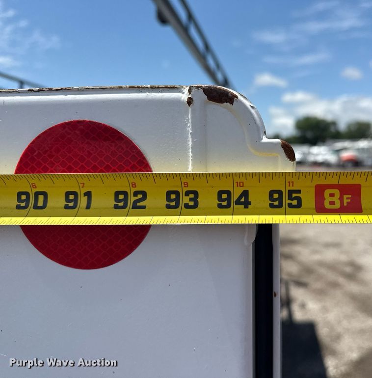 image for item EG5906 2016 Chevrolet Silverado 3500HD utility bed pickup truck