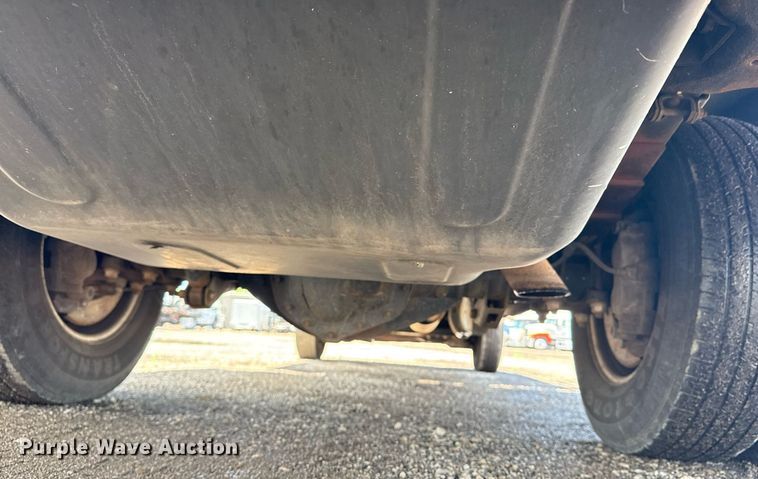 image for item EG5906 2016 Chevrolet Silverado 3500HD utility bed pickup truck