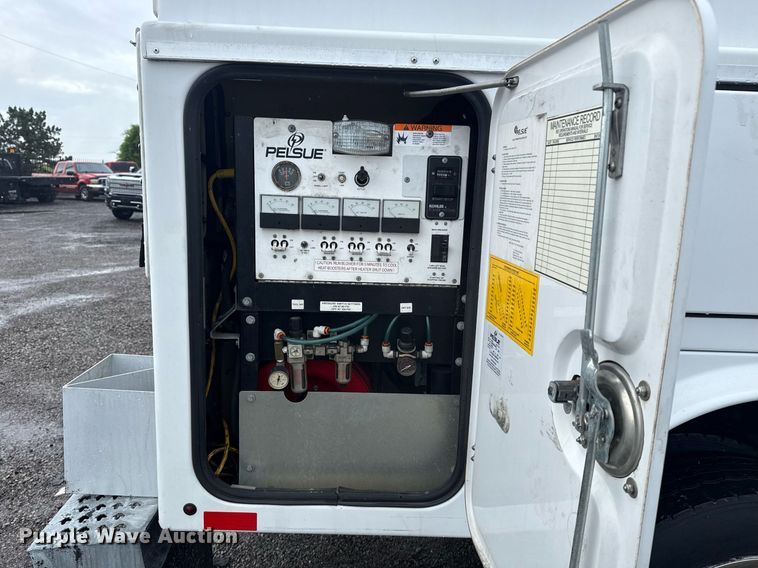 image for item EG5908 2012 Ford F450 Super Duty utility / service truck