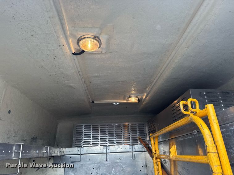 image for item EG5908 2012 Ford F450 Super Duty utility / service truck