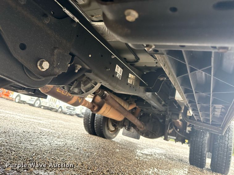 image for item EG5908 2012 Ford F450 Super Duty utility / service truck